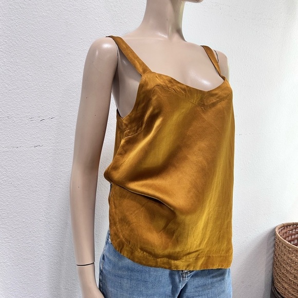 Club Mónaco silky top size:M - Picture 2 of 16